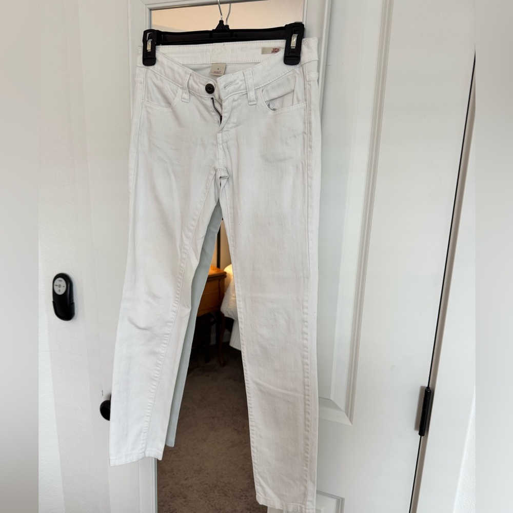 Women’s Jeans